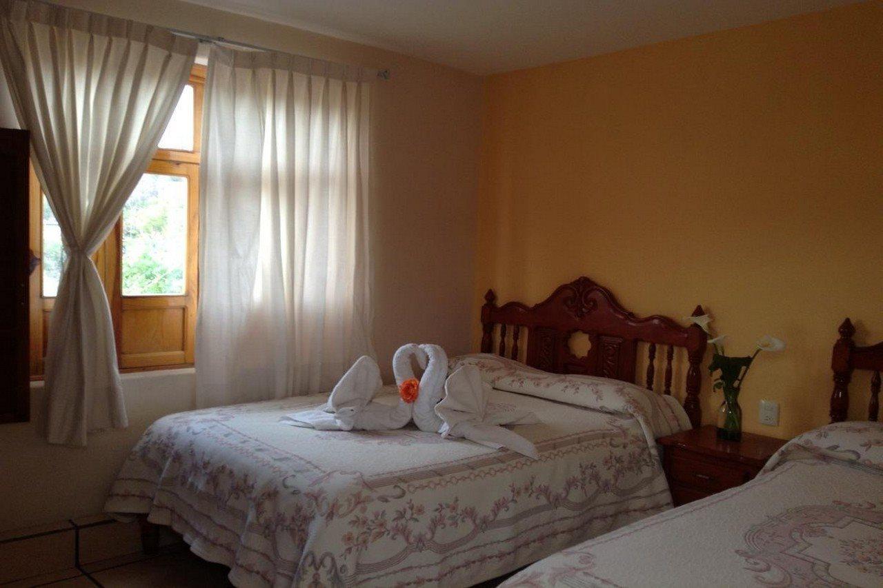 Hotel Posada Camelinas Patzcuaro Ngoại thất bức ảnh