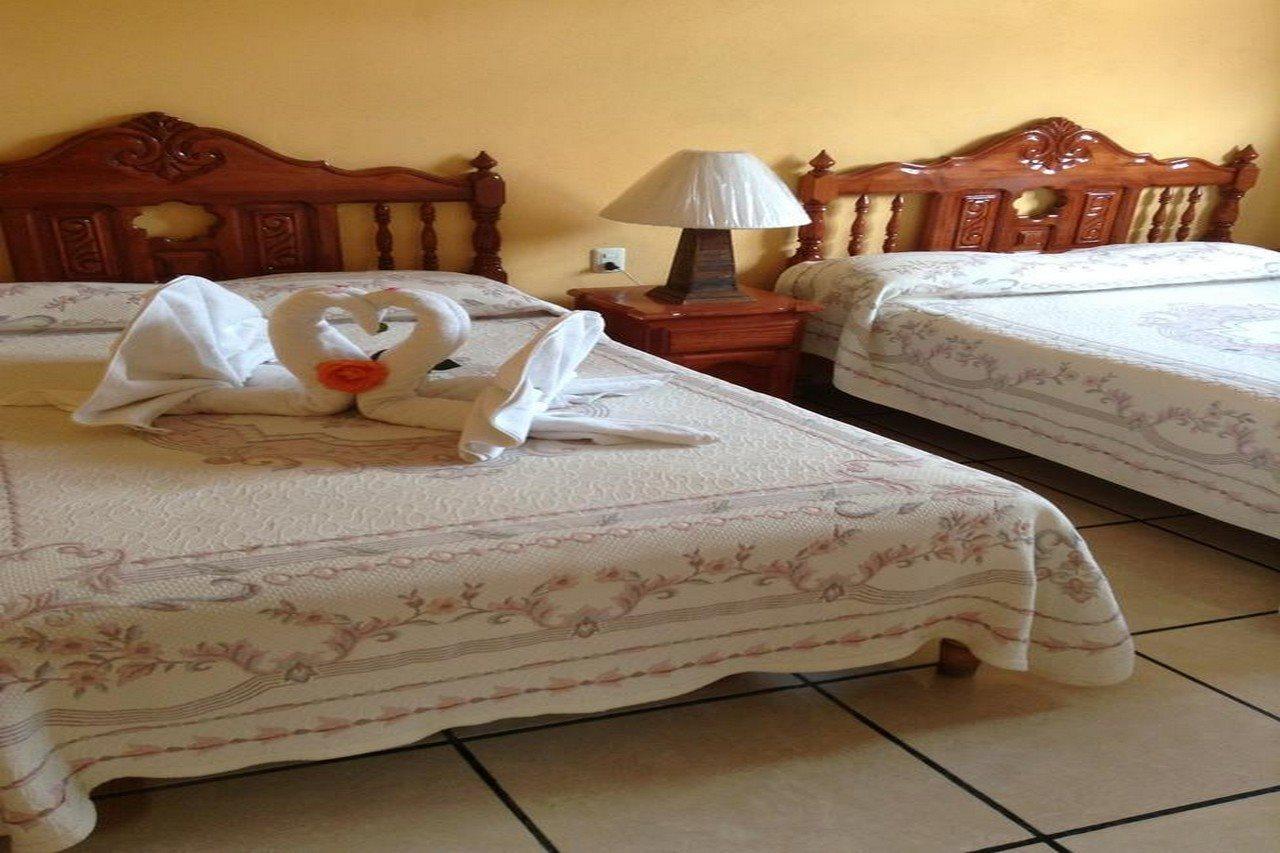 Hotel Posada Camelinas Patzcuaro Ngoại thất bức ảnh