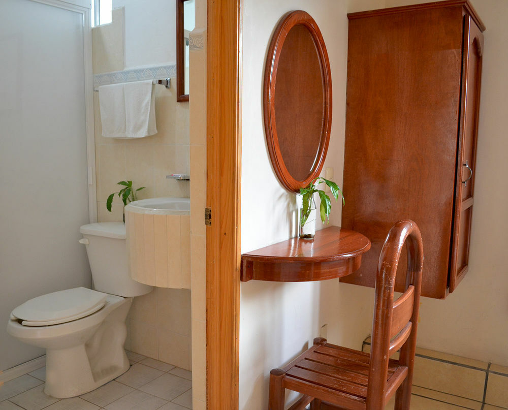 Hotel Posada Camelinas Patzcuaro Ngoại thất bức ảnh